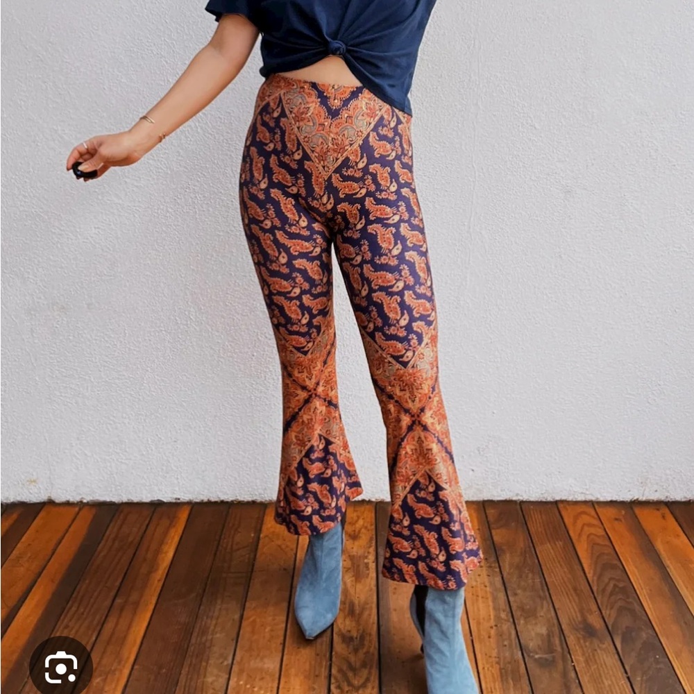 Novella Royals Bell Pants XS